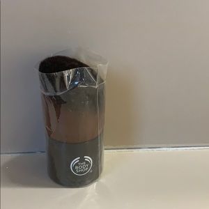 The Body Shop Slanted Kabuki Brush